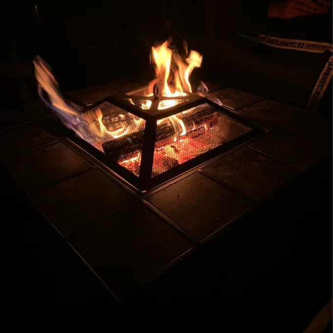 50Cm H x 81Cm W Steel Wood Burning Outdoor Fire Pit Table